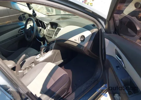 2012 Chevrolet Cruze Ls z USA, uszkodzony, nr VIN 1G1PC5SHXC7259699